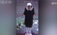 娱乐圈吃瓜许晴,娱乐圈的瓜田,她如何成为焦点?