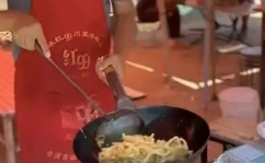 娱乐吃瓜酱摆摊视频大全,揭秘幕后故事,带你领略网红经济魅力
