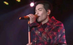 娱乐吃瓜男歌手恋情,吃瓜男歌手恋情曝光,揭秘甜蜜背后的故事